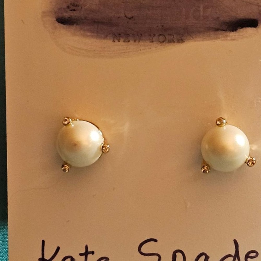 Kate Spade Gold Tone Pearl Stud Earrings – Minimalist Bridal Everyday Elegant